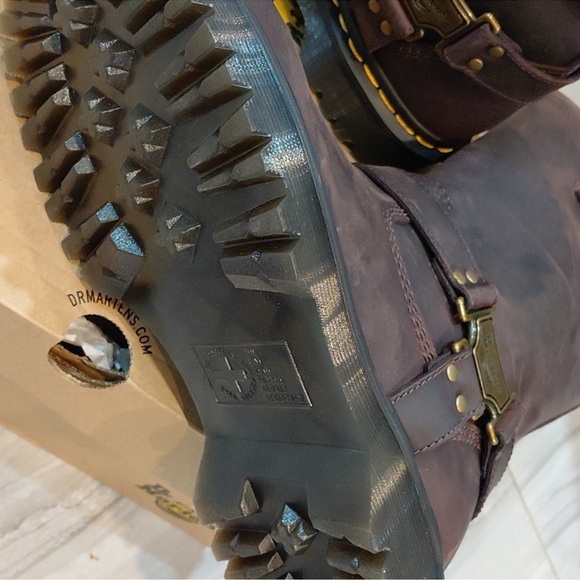 Dr. Martens Anistone Hi Black Boots - Picture 4 of 8